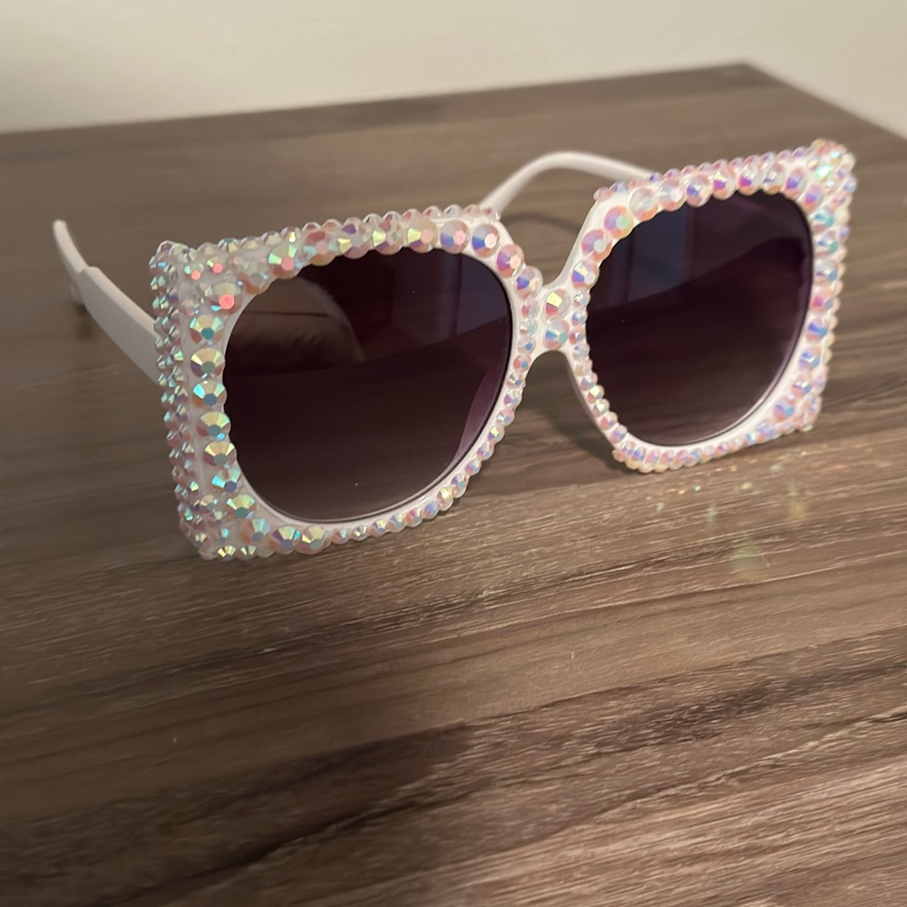New Rhinestone Oversize square glasses